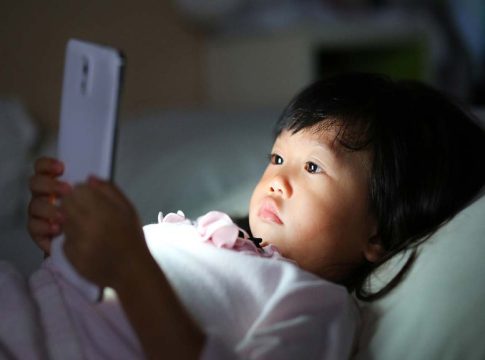 children smartphone use