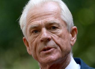 ‘ഇന്ത്യ നിൽക്കേണ്ടത് യുഎസിനോടൊപ്പം, പുട്ടിൻ-മോദി കൂടിക്കാഴ്ച ലജ്ജാകരം’ Peter Navarro