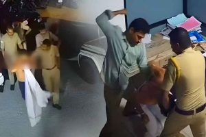 Kunnamkulam Four policemen suspended
