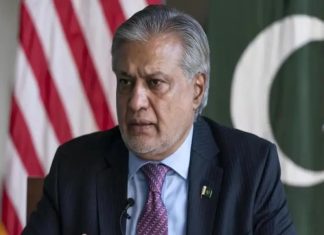 മധ്യസ്ഥ ചർച്ചക്ക് ഇന്ത്യ ഒരിക്കലും സമ്മതിച്ചിട്ടില്ല; ട്രംപിന്റെ വാദം തള്ളി പാക്ക് മന്ത്രി Ishaq Dar