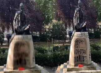 ലണ്ടനിലെ ഗാന്ധി പ്രതിമയ്ക്ക് നേരെ ആക്രമണം; അപലപിച്ച് ഇന്ത്യൻ ഹൈക്കമ്മീഷൻ Gandhi statue defaced in London