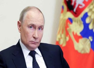 പുട്ടിന്റെ വസതിക്ക് നേരെ ഡ്രോൺ ആക്രമണം? ദൃശ്യങ്ങൾ പുറത്തുവിട്ട് റഷ്യ Putin