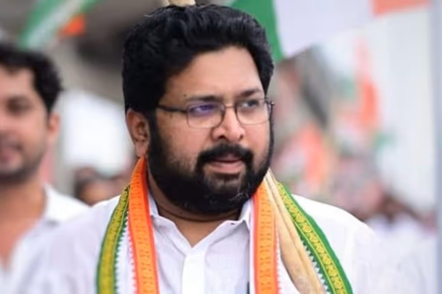 KS Sabarinathan KS Sabarinathan