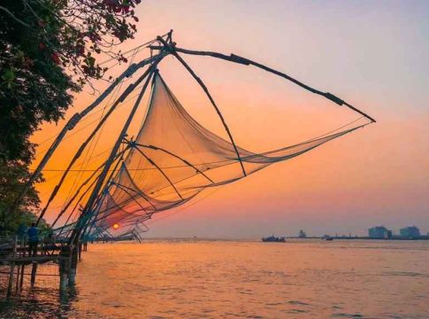 ലോകത്ത് നിർബന്ധമായും കണ്ടിരിക്കേണ്ട സ്ഥലങ്ങൾ; പട്ടികയിൽ കൊച്ചിയും kochi