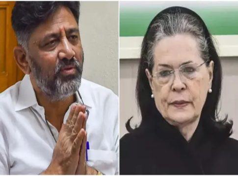 DK Shivakumar and Sonia Gandhi