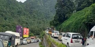 Thamarassery Churam Traffic Jam