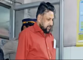 തന്ത്രിക്ക് കുരുക്ക് മുറുകുന്നു; ദ്വാരപാലക കേസിലും അറസ്റ്റ് രേഖപ്പെടുത്തി Kandararu Rajeevaru-Sabarimala Gold Case