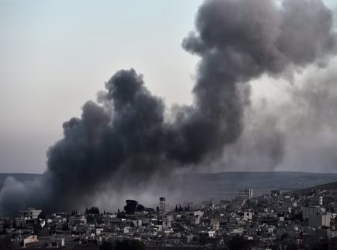 സിറിയയിൽ യുഎസിന്റെ വ്യോമാക്രമണം; ഐഎസ് കേന്ദ്രങ്ങൾ തകർത്തു, ഭീകരരെ വധിച്ചു US airstrike in Syria