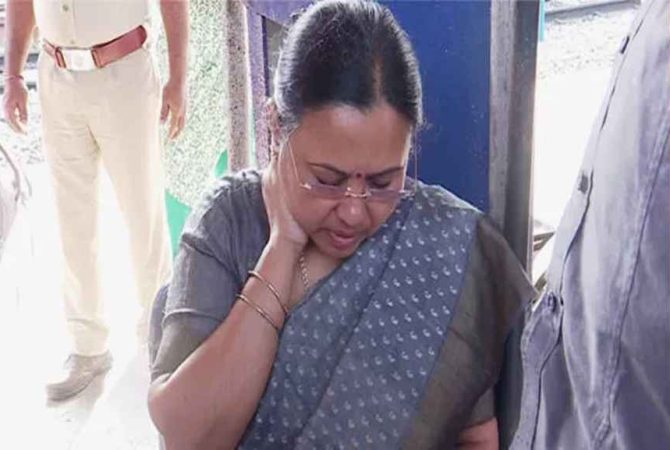 വീണാ ജോർജിനെ അക്രമിച്ചെന്ന കേസ്; തുടരന്വേഷണത്തിന് ആഭ്യന്തര മന്ത്രിയുടെ നിർദ്ദേശം Veena George Injured