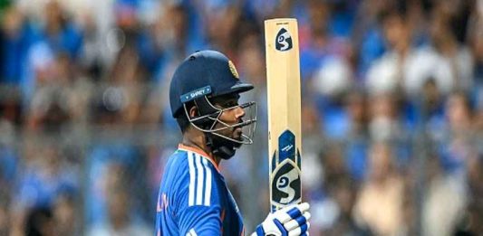 കടുത്ത പോരാട്ടം മറികടന്ന് ഇന്ത്യ ടി20 ലോകകപ്പ് ഫൈനലിൽ; താരമായി സഞ്ജു sanju samsaon- india-vs-england t20