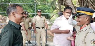 kerala police constable advaith salutes father