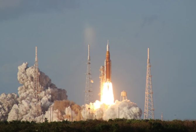 Artemis 2 Moon Mission