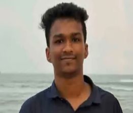 ‘ജാതി പറഞ്ഞു, പുഴുത്ത പട്ടി എന്ന് വിളിച്ചു’; നിതിൻ രാജിന്റെ മൃതദേഹം വീട്ടിലെത്തിച്ചു Nithin Raj Suicide Case