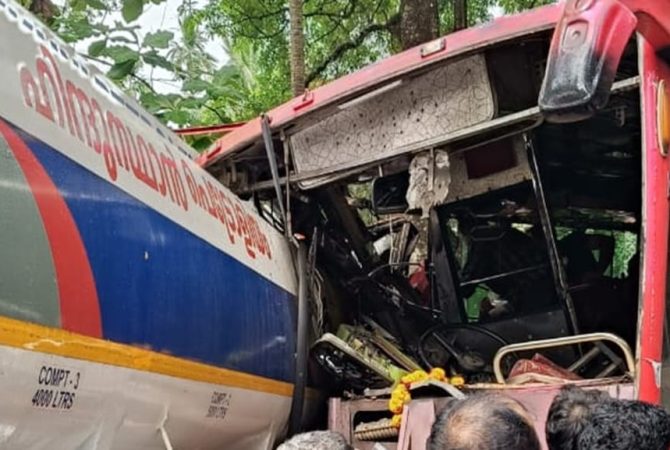 perambra Velliyur Bus Accident