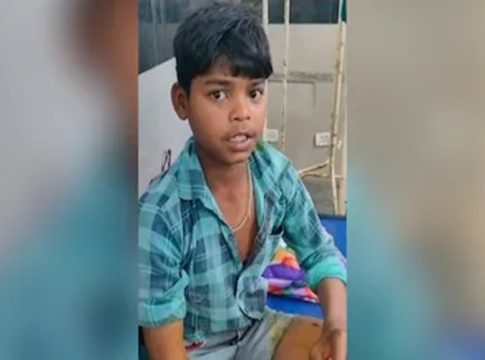 ‘ലവൻ പുലിയാണ് കേട്ടോ’; ആക്രമിക്കാൻ വന്ന പുലിയെ കഴുത്തിന് പിടിച്ച് രക്ഷനേടി 13-കാരൻ 13-year-old-boy face-off-leopard