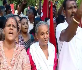 മലയിടംതുരുത്തിൽ കുടിയൊഴിപ്പിക്കൽ; നാട്ടുകാരുടെ പ്രതിഷേധം, ചെന്നിത്തല ഇടപെട്ടു malayidomthuruthu-land-issue