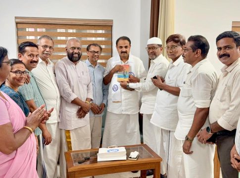 PCWF നേതൃത്വം ജനപ്രതിനിധികളെ സന്ദർശിച്ചു PCWF leadership meets with representatives