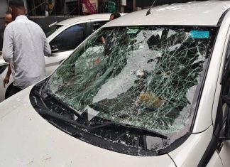 ED Raids Pinarayi Vijayan's Home Massive Clash