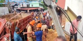 കൊട്ടാരക്കര അപകടം; ഡ്രൈവർക്ക് ലൈസൻസില്ല, ടിപ്പറിന്റെ ഫിറ്റ്നസ് റദ്ദാക്കി Tipper Lory Accident Kottarakkara