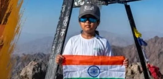 ആഫ്രിക്കയിലെ മൗണ്ട് ടുബ്കാൽ കൊടുമുടി കീഴടക്കി എട്ടുവയസുകാരി ഇയ്യ കൃഷ് Iya Krish