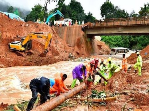കള്ളാടി മണ്ണിടിച്ചിൽ; മീനാക്ഷി പാലത്തിന് ബലക്ഷയമില്ല, ഗതാഗതം ആരംഭിക്കാം Kalladi Landslide