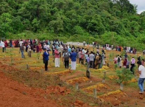 മറക്കാനാകുമോ ആ ഇരുണ്ടരാത്രി; വയനാട് ഉരുൾപൊട്ടൽ ദുരന്തം നടന്നിട്ട് രണ്ടാണ്ട് Puthumala Hridaya Bhoomi