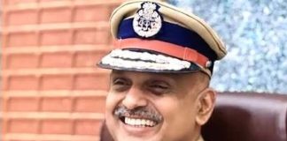 അനുമതിയില്ലാതെ വിദേശയാത്ര; എസ് ശ്രീജിത്തിന് അനുകൂലമായ റിപ്പോർട് തള്ളി ഹൈക്കോടതി adgp s sreejith
