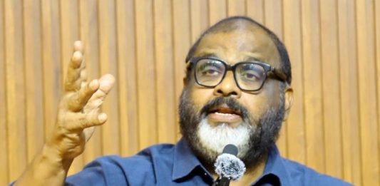‘ആരെയും ആക്ഷേപിക്കാൻ ഉദ്ദേശിച്ചിട്ടില്ല’; പ്രിയദർശിനിയിൽ ഖേദം പ്രകടിപ്പിച്ച് ഗതാഗത മന്ത്രി CP John