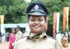പോലീസ് യൂണിഫോമിൽ മകൾ; കോവിഡ് കവർന്ന അമ്മയുടെ ആഗ്രഹ സഫലീകരണം oliva