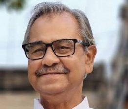 ബംഗാൾ മുൻ മന്ത്രി ആശിഷ് ബാനർജി പാർട്ടി ഓഫീസിൽ തൂങ്ങിമരിച്ച നിലയിൽ Asish Banerjee
