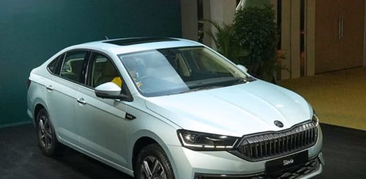 പുത്തൻ മോഡൽ അവതരിപ്പിച്ച് സ്കോഡ; ‘സ്ളാവിയ ഫെയ്സ്ലിഫ്റ്റ്’ ബുക്കിങ് തുടങ്ങി slavia-facelift