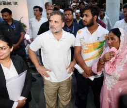മുട്ടുമടക്കി ഡെൽഹി പോലീസ്; പെല്ലറ്റ് ആക്രമണത്തിൽ കേസ് രജിസ്റ്റർ ചെയ്തു delhi police pellet attack fir ragistred