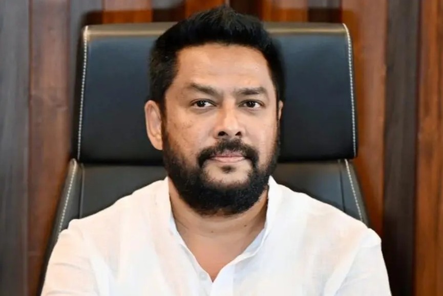 Karnataka Minister B Nagendra Resigns Karnataka Minister B Nagendra Resigns