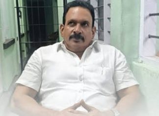 മുഖ്യമന്ത്രിയുടെ വാഹനം തടഞ്ഞ സംഭവം; ഡിസിസി അംഗം ചേന്തി അനിൽ അറസ്റ്റിൽ Chenthi Anil