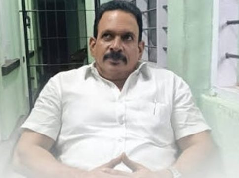 മുഖ്യമന്ത്രിയുടെ വാഹനം തടഞ്ഞ സംഭവം; ഡിസിസി അംഗം ചേന്തി അനിൽ അറസ്റ്റിൽ Chenthi Anil