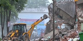 bulldozer-action-on-saharanpur-mosque