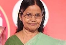 പ്രശസ്ത നാടക-ചലച്ചിത്ര നടി സാവിത്രി ശ്രീധരൻ അന്തരിച്ചു Savithri Sreedharan