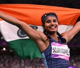 നേട്ടവുമായി ഇന്ത്യ; ഏഷ്യൻ ഗെയിംസിൽ മലയാളി താരം ആൻസി സോജന് വെള്ളി ancy sojan
