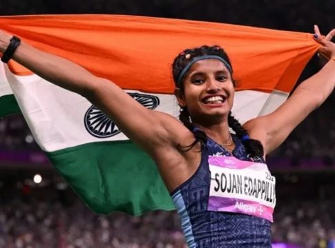 നേട്ടവുമായി ഇന്ത്യ; ഏഷ്യൻ ഗെയിംസിൽ മലയാളി താരം ആൻസി സോജന് വെള്ളി ancy sojan