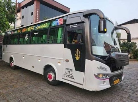 tourist bus