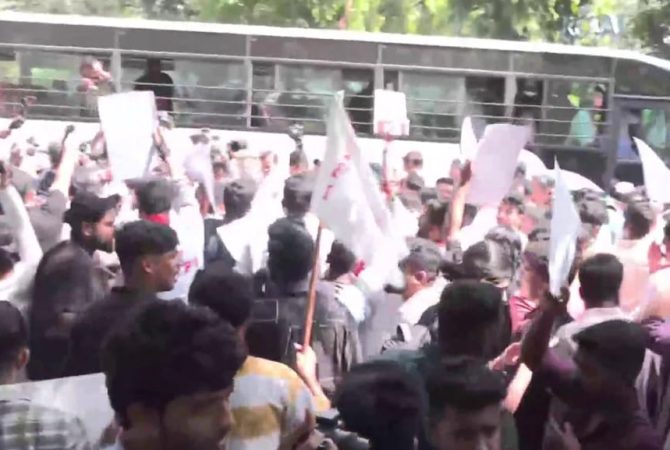 DYFI Protest in Delhi Jantar Mantar