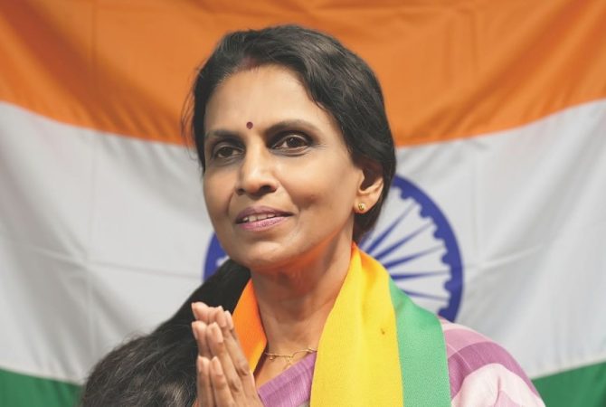‘എനിക്ക് പറയാനുള്ളത് കൂടി കേൾക്കൂ’; വിശദീകരണം നൽകാൻ ആർ ശ്രീലേഖ R Sreelekha