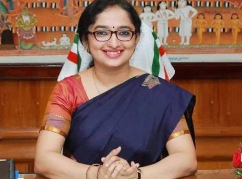 ‘പോരും ഇല്ല, മൽസരവും ഇല്ല’; തദ്ദേശവകുപ്പിൽ ഉദ്യോഗസ്ഥ പൊരില്ലെന്ന് ദിവ്യ എസ് അയ്യർ Divya S Iyer