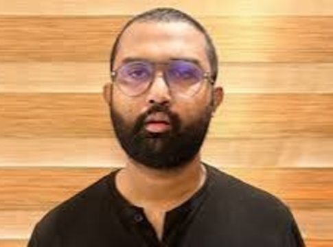 സിനഗോഗിന് സമീപത്തെ തീവയ്പ്പ്; തീവ്രവാദ ബന്ധം സംശയിച്ച് പോലീസ്, പ്രതി പിടിയിൽ ebin b paul