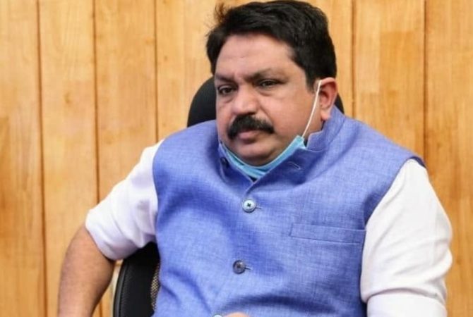 തച്ചങ്കരിക്ക് ജാമ്യം; വിജിലൻസ് കോടതി വിധി മരവിപ്പിച്ച് ഹൈക്കോടതി Tomin J Thachankary