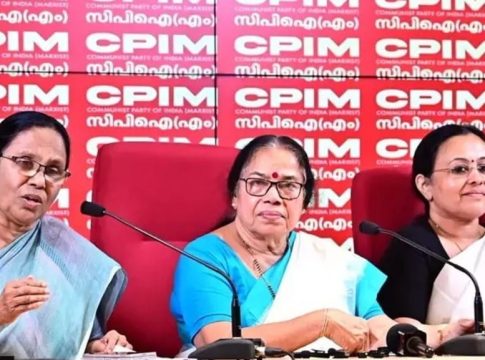 ‘മുരളീധരൻ എല്ലാം ‘നിസാരം’ എന്ന മട്ടിൽ, സ്ഥാനത്തിരിക്കാൻ അർഹതയില്ല’ former health ministers held a joint press conference on sma controversy