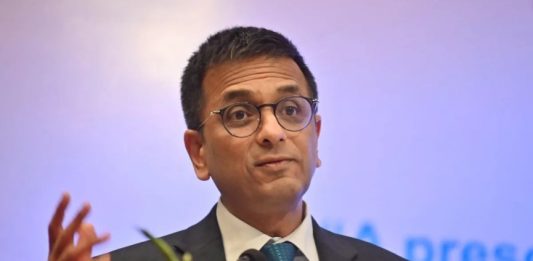 ‘ചന്ദ്രചൂഡിന് സർക്കാരിനോട് അമിത വിധേയത്വം’; വെളിപ്പെടുത്തലുമായി മുൻ ജഡ്ജി Sanjay Kishan Kaul