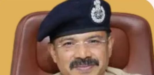 ചേരാനല്ലൂർ അപകടത്തിലെ വീഴ്ച; കൊച്ചി കമ്മീഷണർ കാളിരാജ് മഹേഷിനെ മാറ്റി Kaliraj Mahesh Kumar IPS
