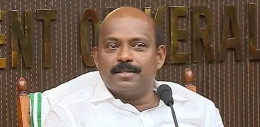 ‘ആധാർ പരിശോധിച്ച് മാത്രം മദ്യം നൽകുക’; കർശന നിർദ്ദേശവുമായി എക്സൈസ് മന്ത്രി M. Liju